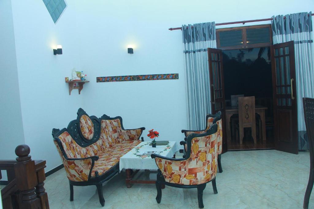 Suzzi Villa room 2