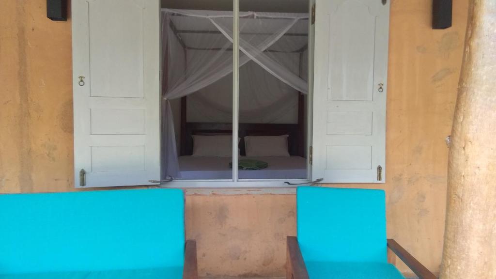 Taragala Chalets room 6