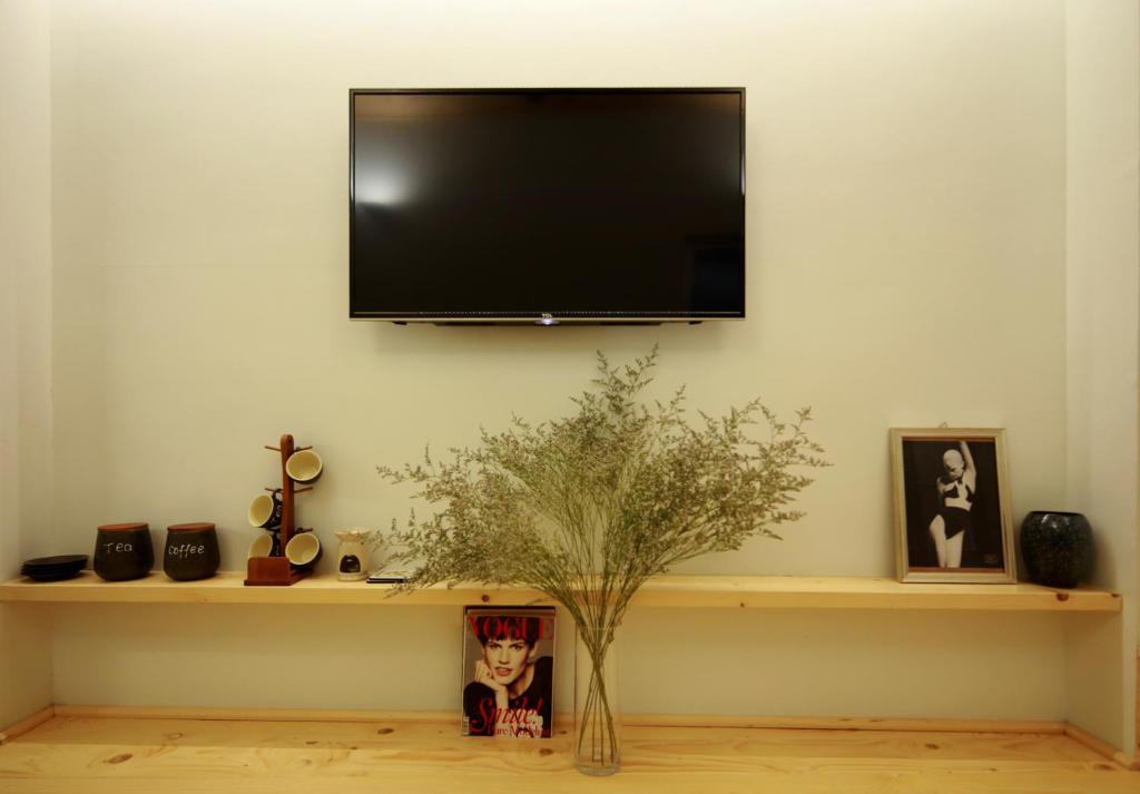 The First Ba Trieu room 5