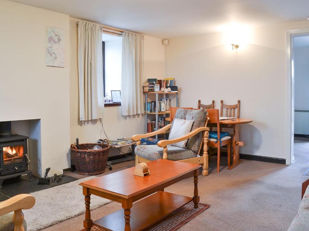 The Gatehouse room 1