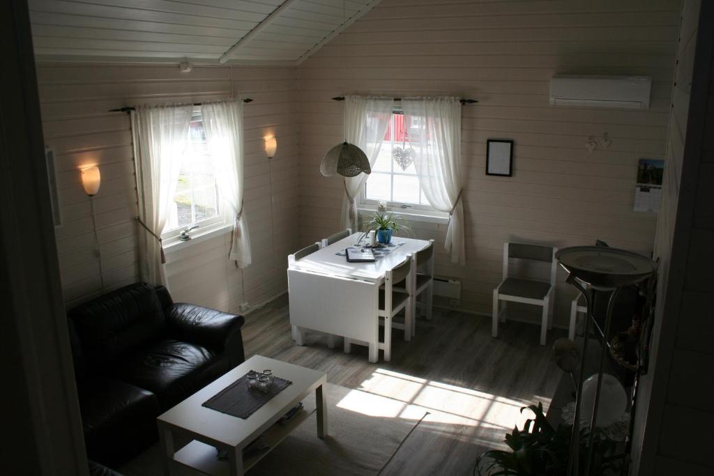Tinabua Rorbu Lofoten room 2