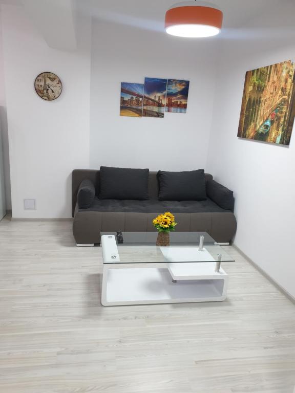 Topaz Central Apartment room 6