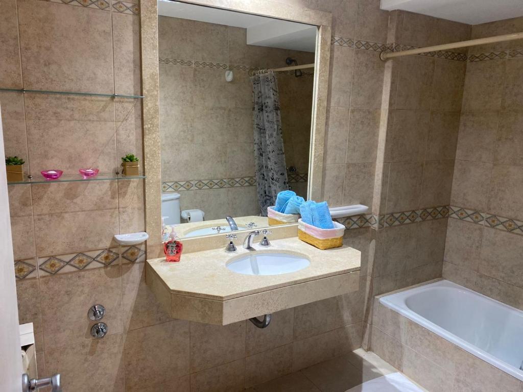 Torres Balcarce room 1