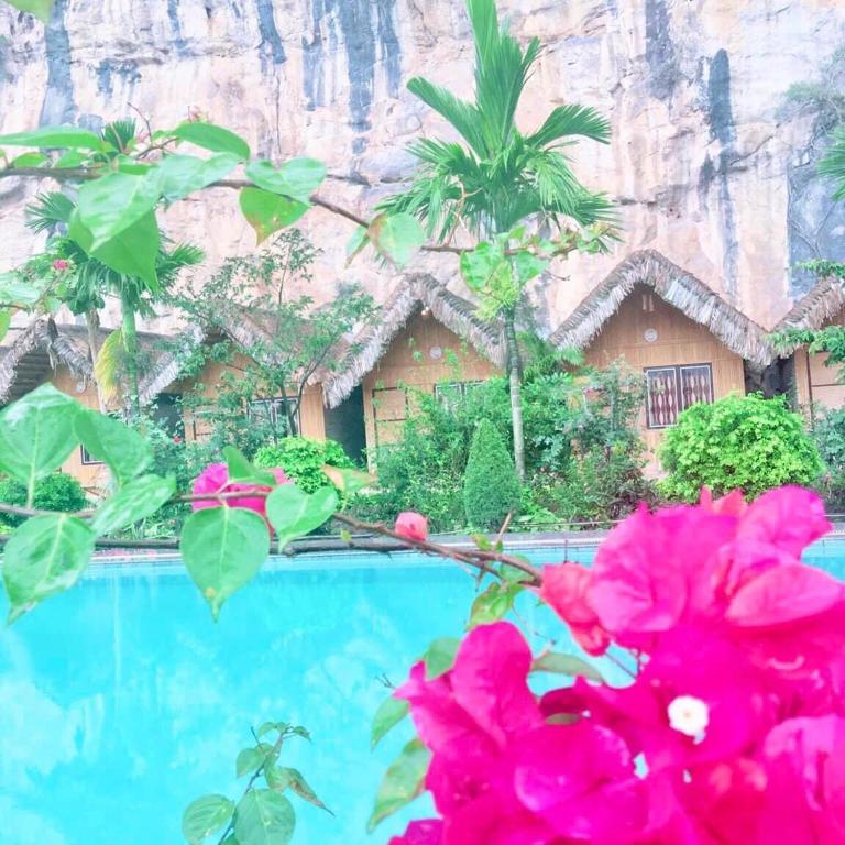 Trang An Valley Bungalow room 4