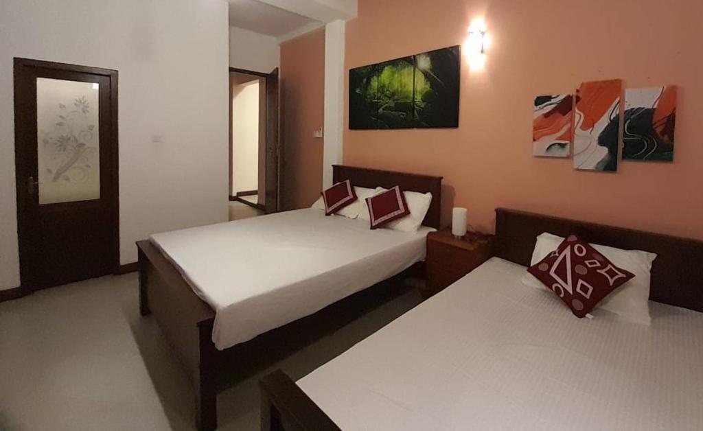 Tranquil City Guest room 2