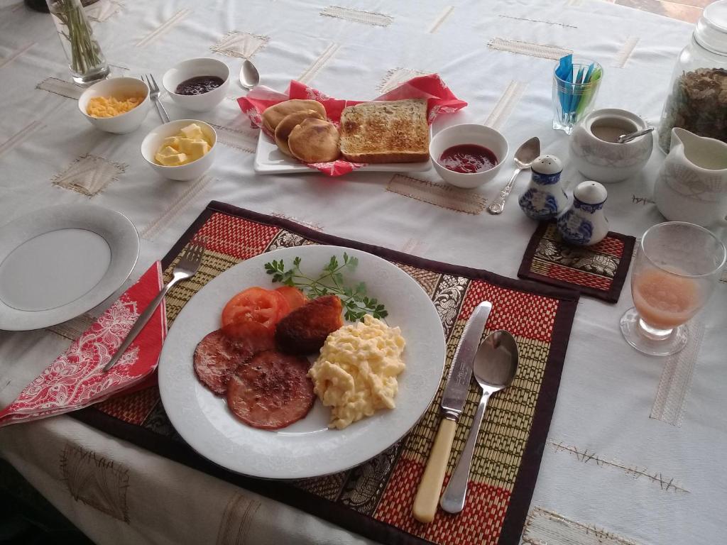 Traveller's Rest - Reebok room 3