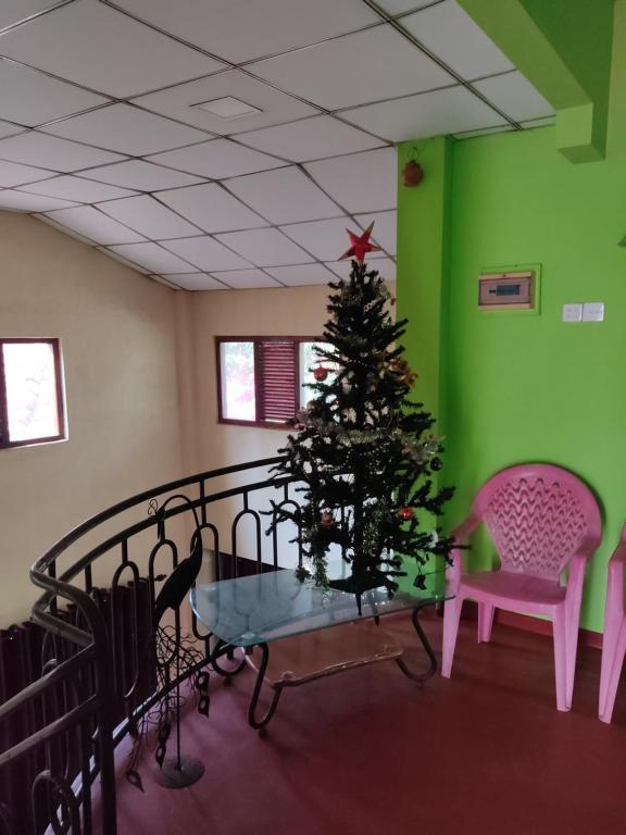 Trinish Villa room 6