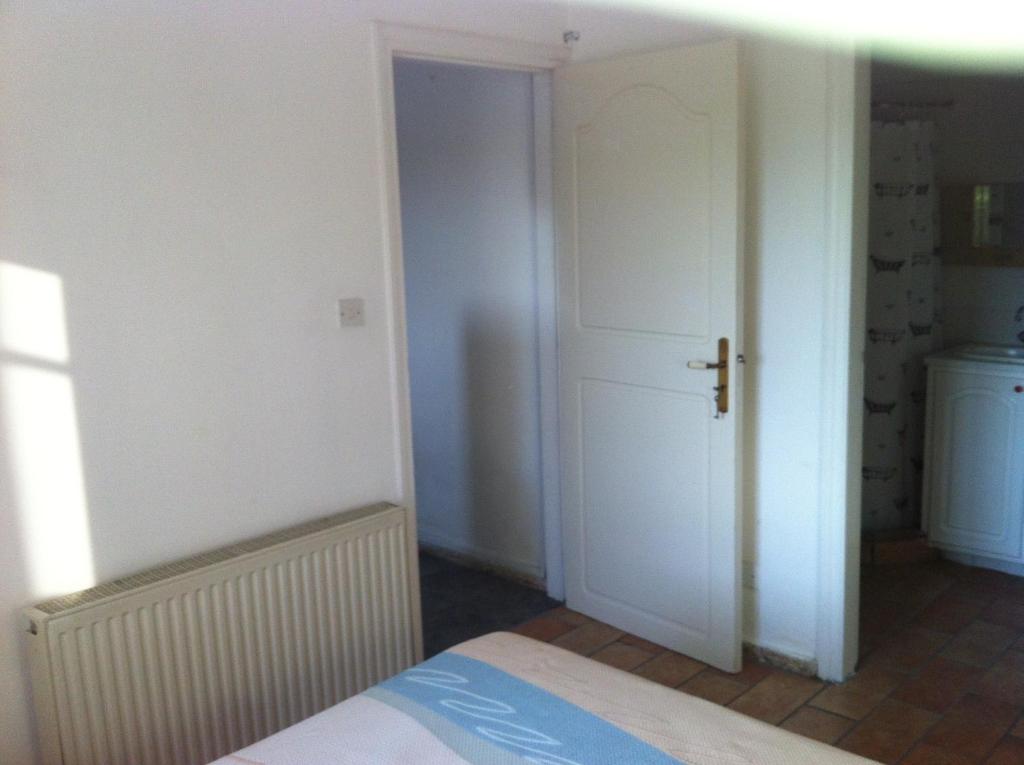 Valentinos House room 5