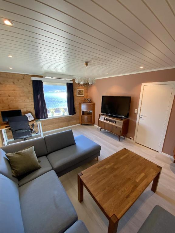 Vasstun Panorama room 3