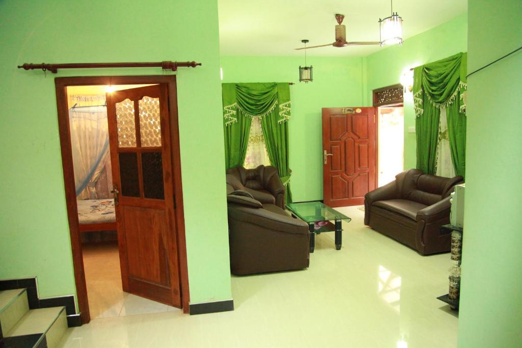 Veranda Guest Home room 1