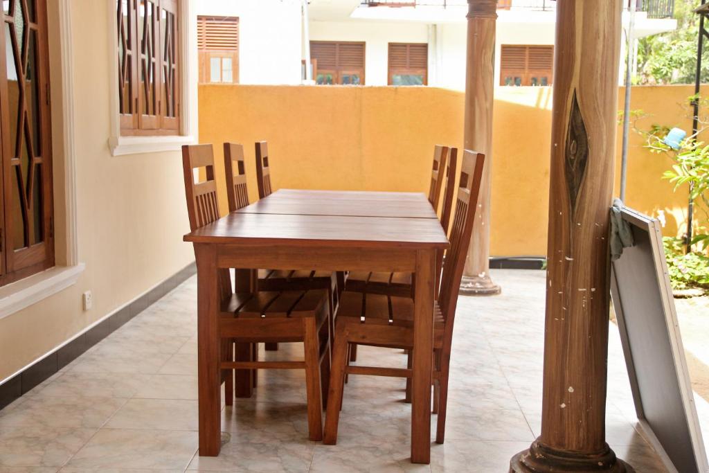 Veranda Guest Home room 6
