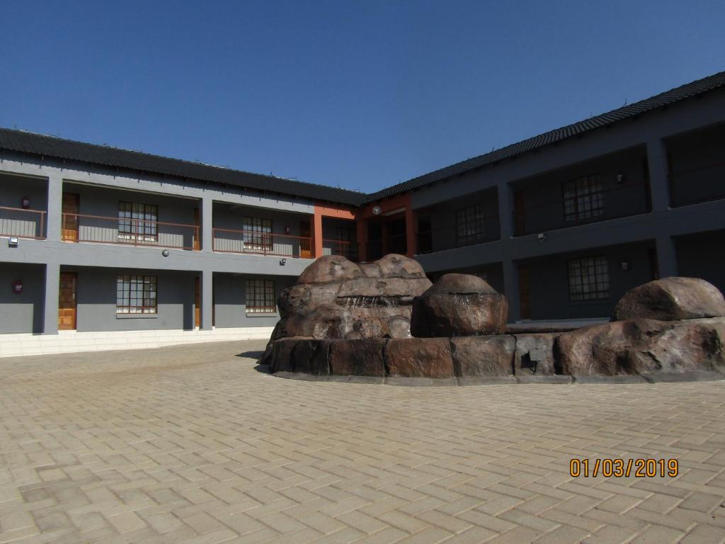 Vido Lodge and Conference Centre room 4
