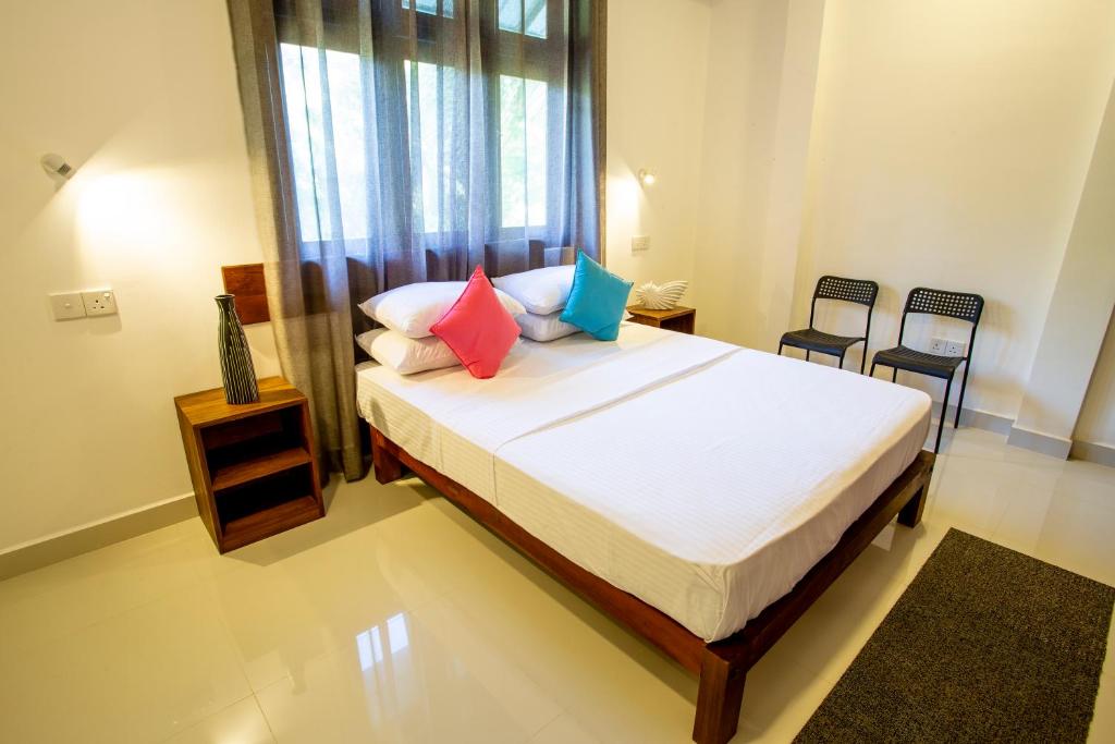 Villa Agoura Grand Negombo room 6