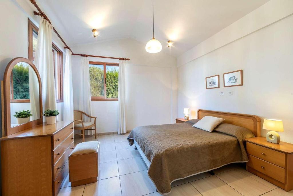 Villa Antigoni room 1