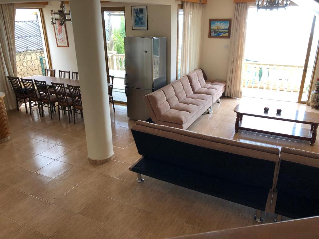 Villa Aphrodite room 5
