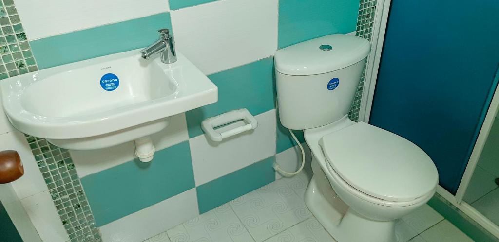 Villa Cabana Inn room 5