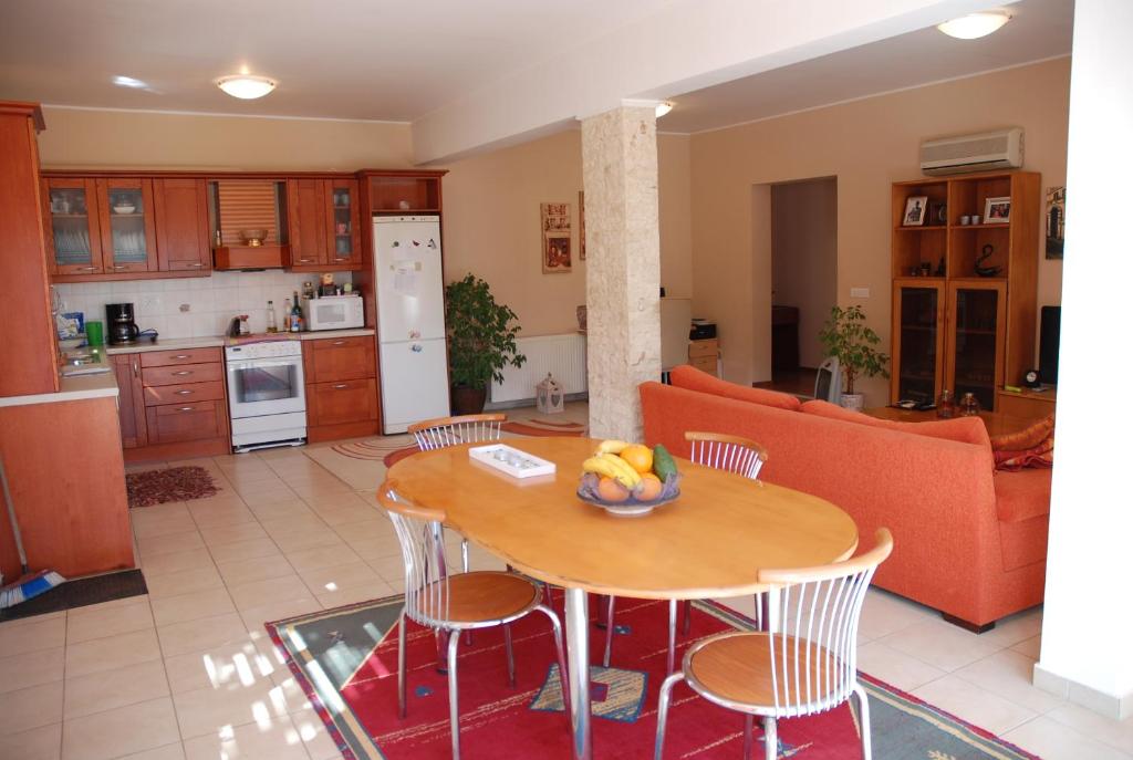 Villa Italiana room 5