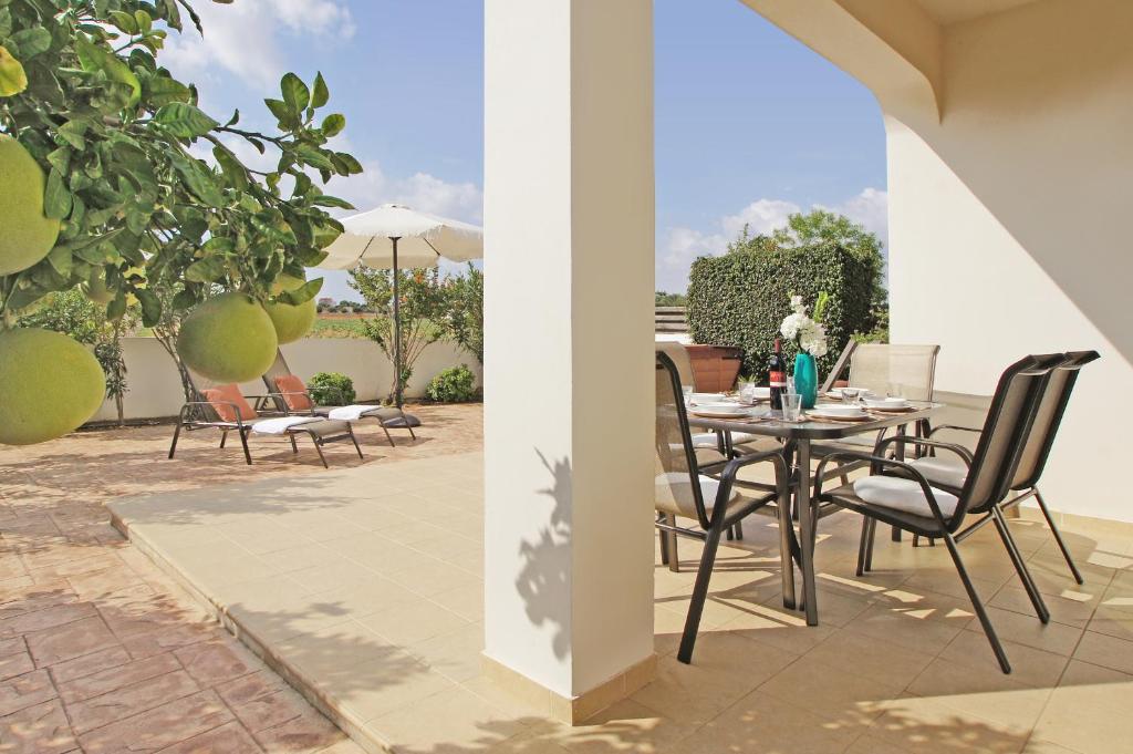 Villa Ivy room 2