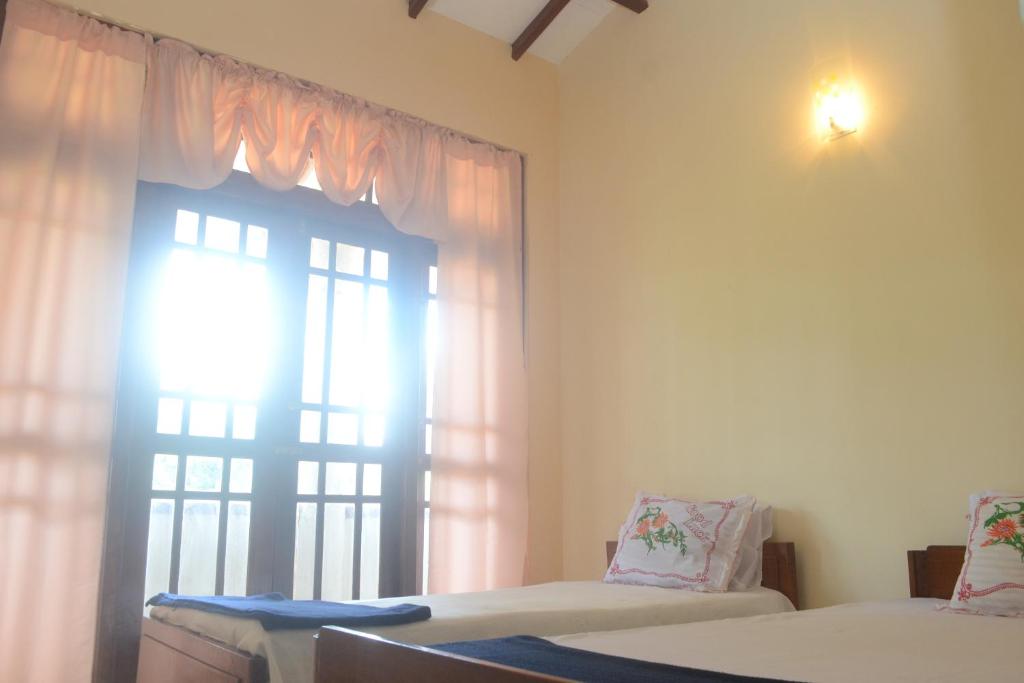 Villa Negombo room 6