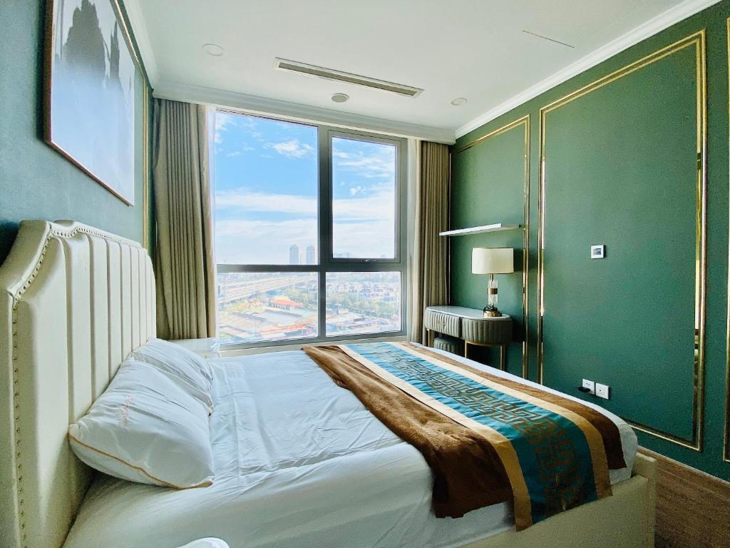 Vinhomes Central Park Apartment room 6