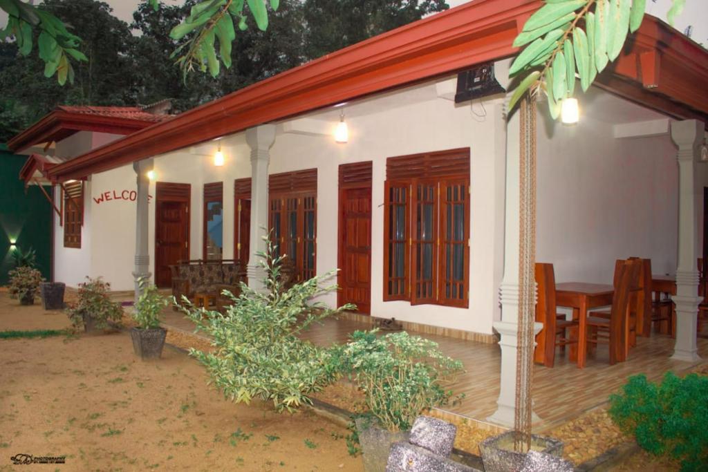 Virgin Forest Inn room 3