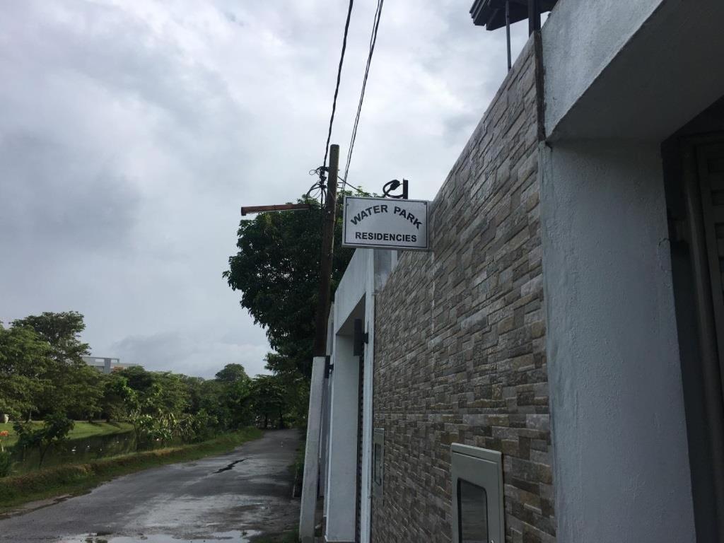 Water Park Residencies room 2