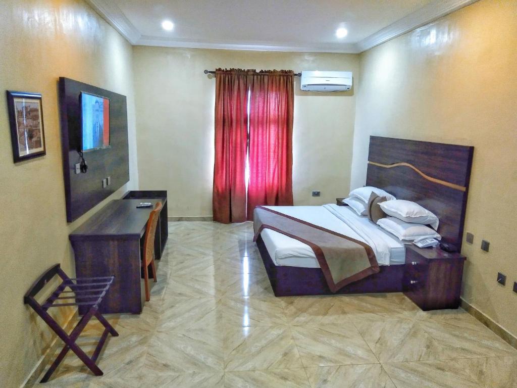 Wetland Hotel room 2