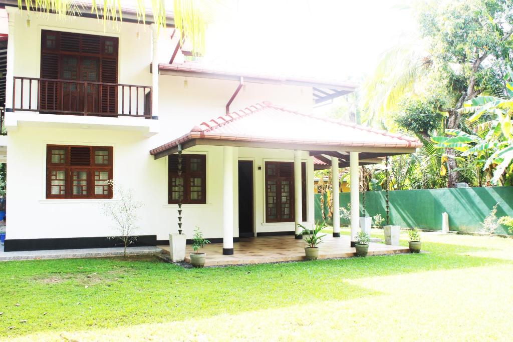 White Villa Koggala room 1