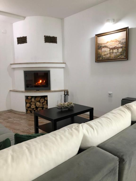 Wildwood Villa room 6