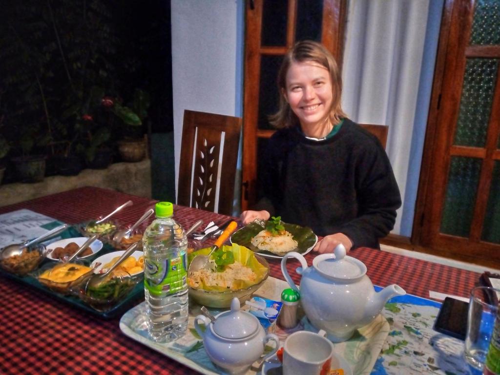 Yolo Lovely Cottage room 4